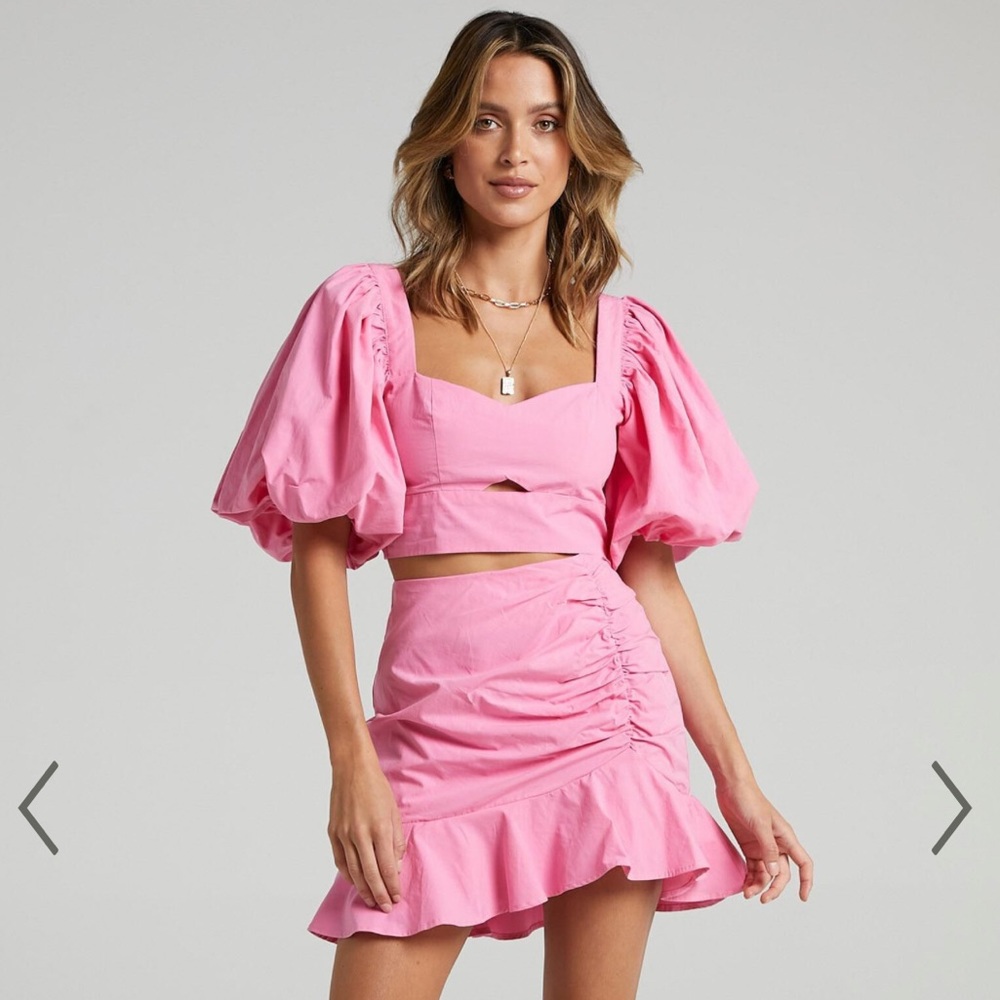 Pink Ruched Skirt And Puff Sleve Top